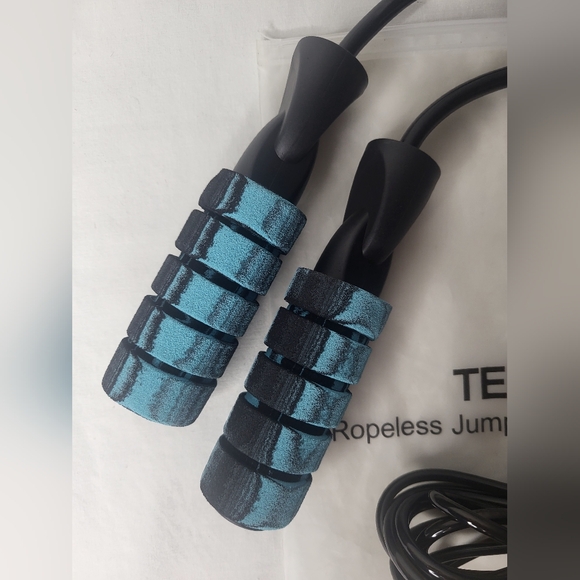 New Tepech Ropeless Jump Rope With 9.2 Ft Rope Weighted Blue Fitness Workout - Picture 5 of 12